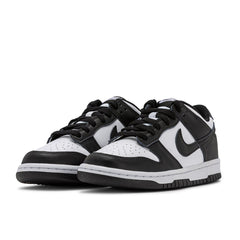 Nike Dunk Low "Panda" -