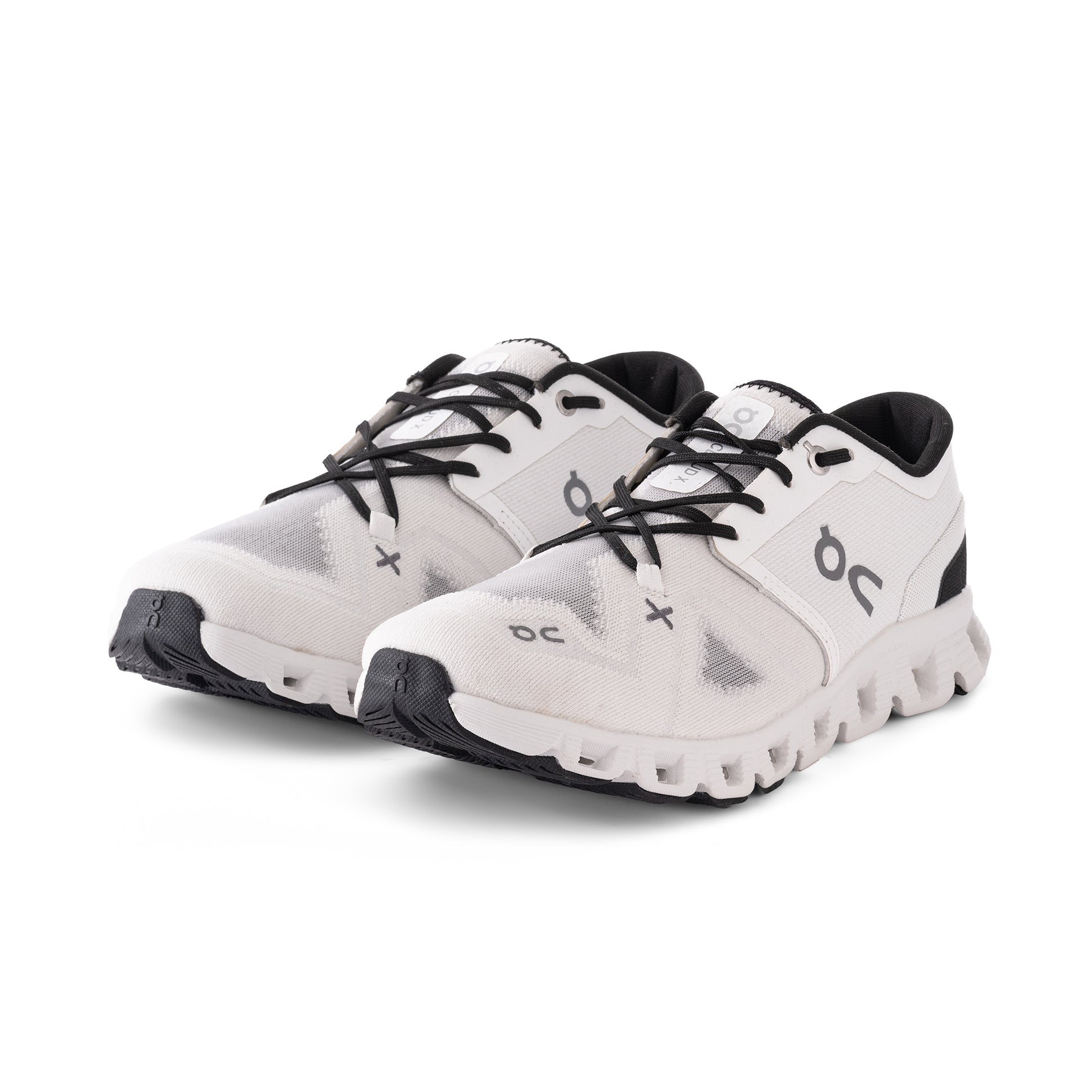 On Cloud White/Black Running Shoes (Mirror)