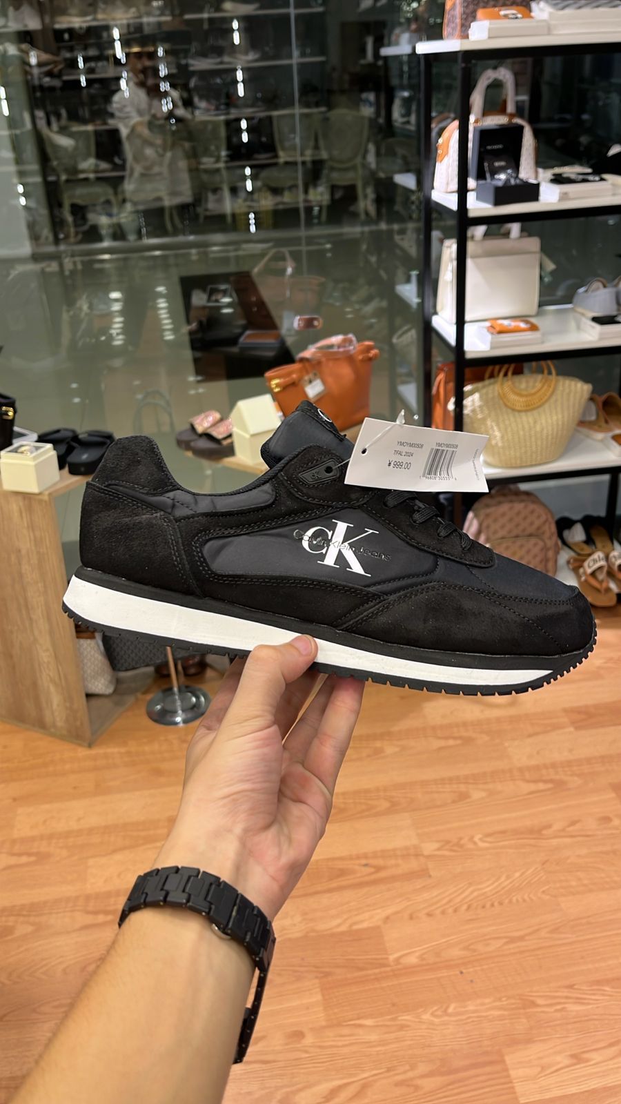 Calvin Klein Jeans Retro Runner Men's Sneaker - Black