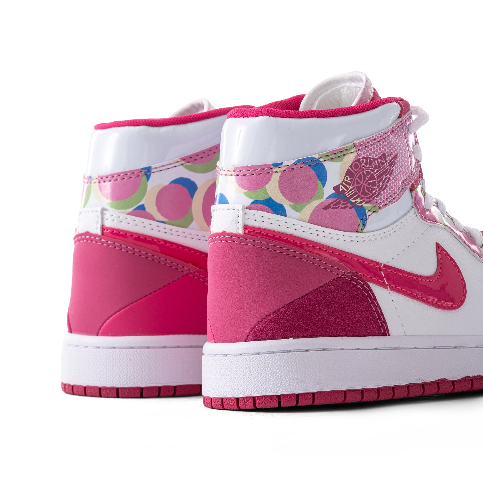 Jordan 1 Pink Sneakers