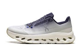 ON RUNNING SHOES CLOUDTILT