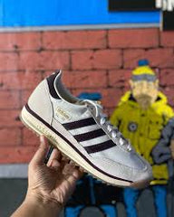 adidas SL 72 RS
