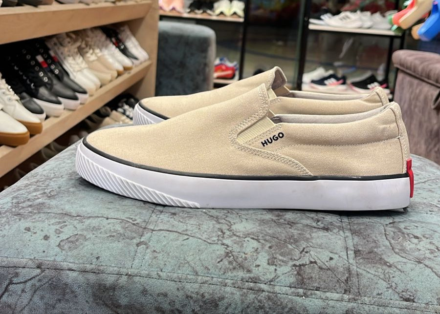 Hugo Dyer Slon Slip On For Men - Beige