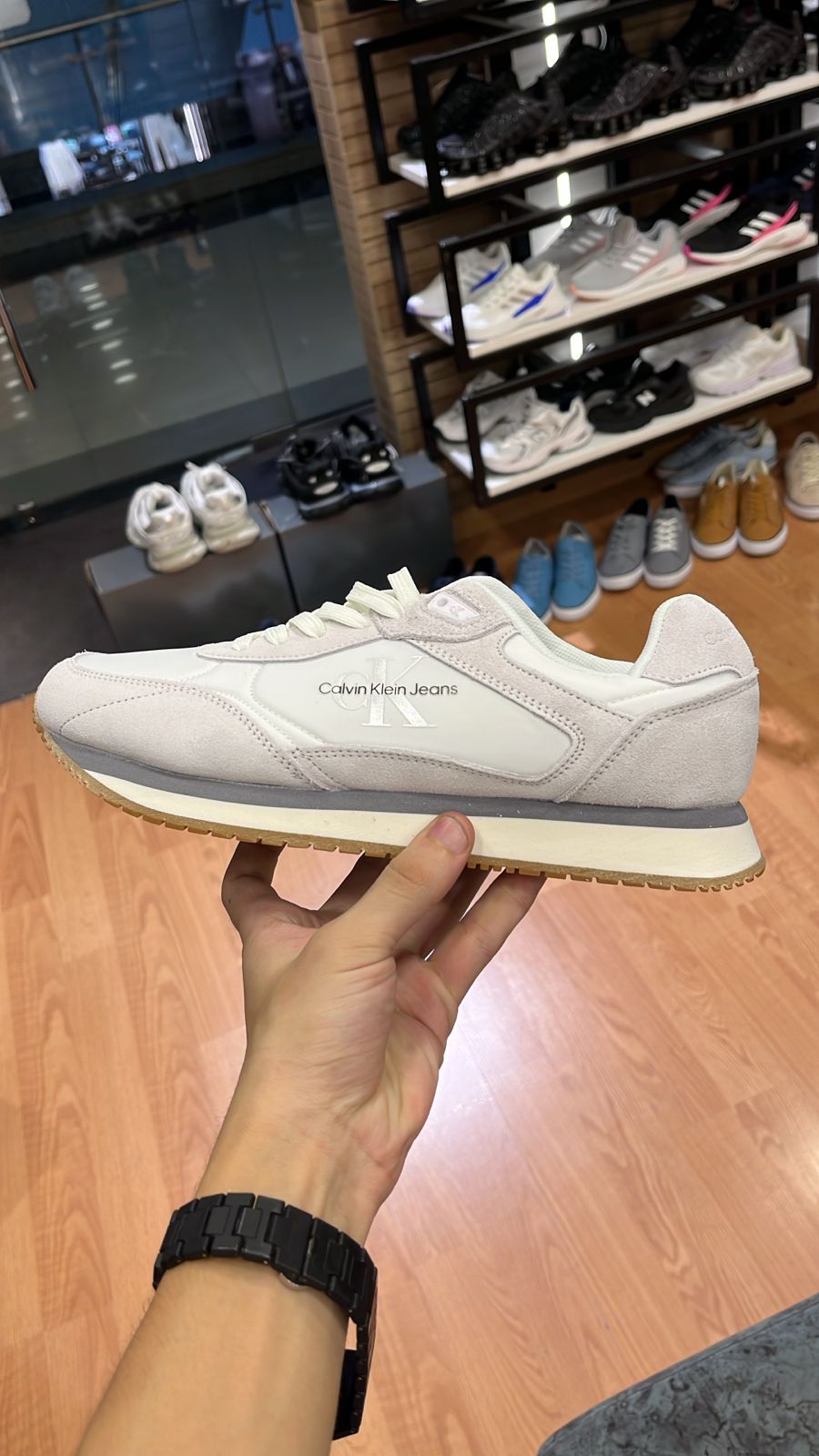 Calvin Klein Jeans Retro Runner Men's Sneaker - Gery